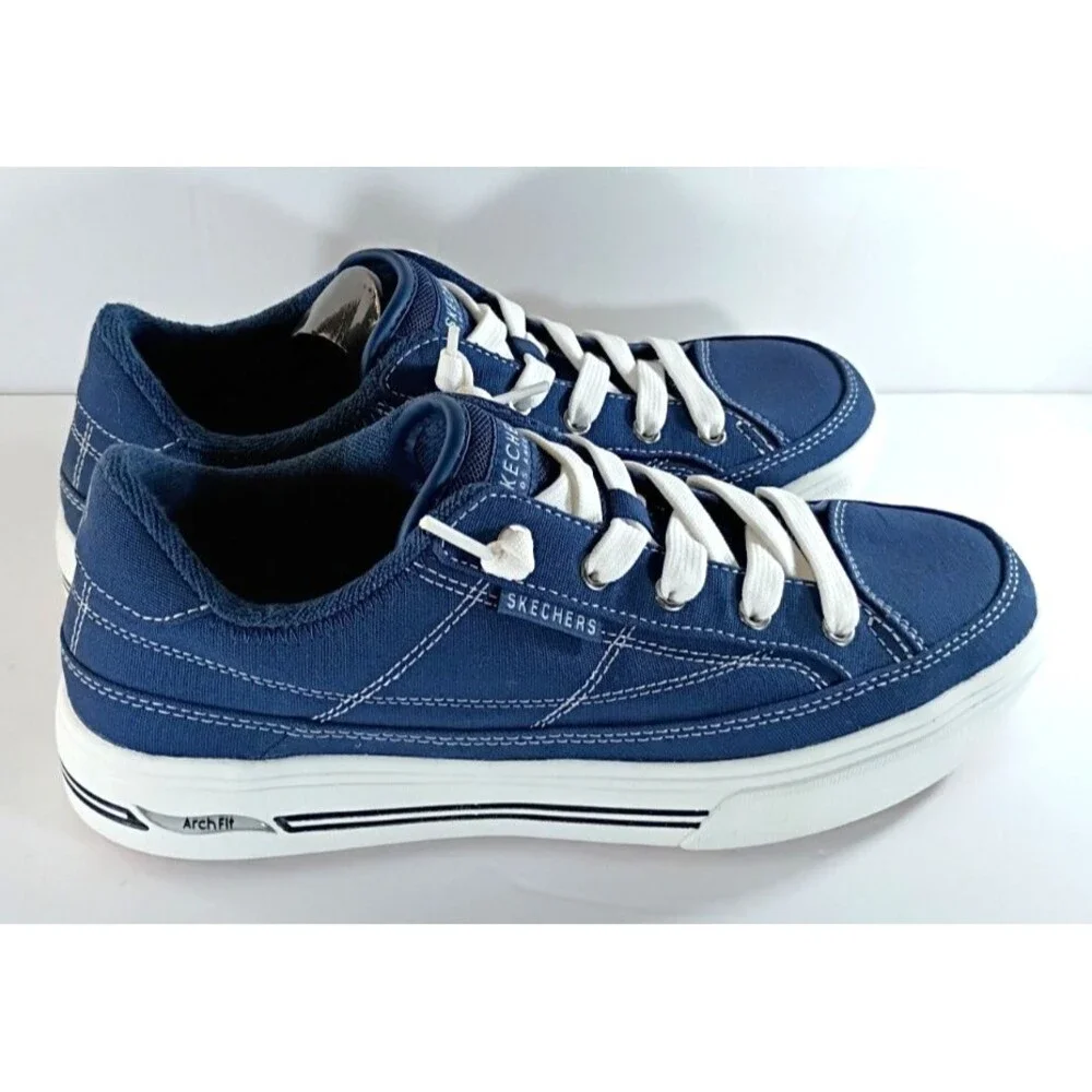 Skechers Arch Fit Arcata Slip On Sneakers Navy Women's Size 7 Arch Support